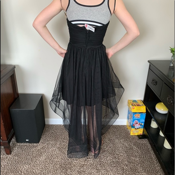 Hi-Low Prom Dress      NWT - Picture 3 of 7